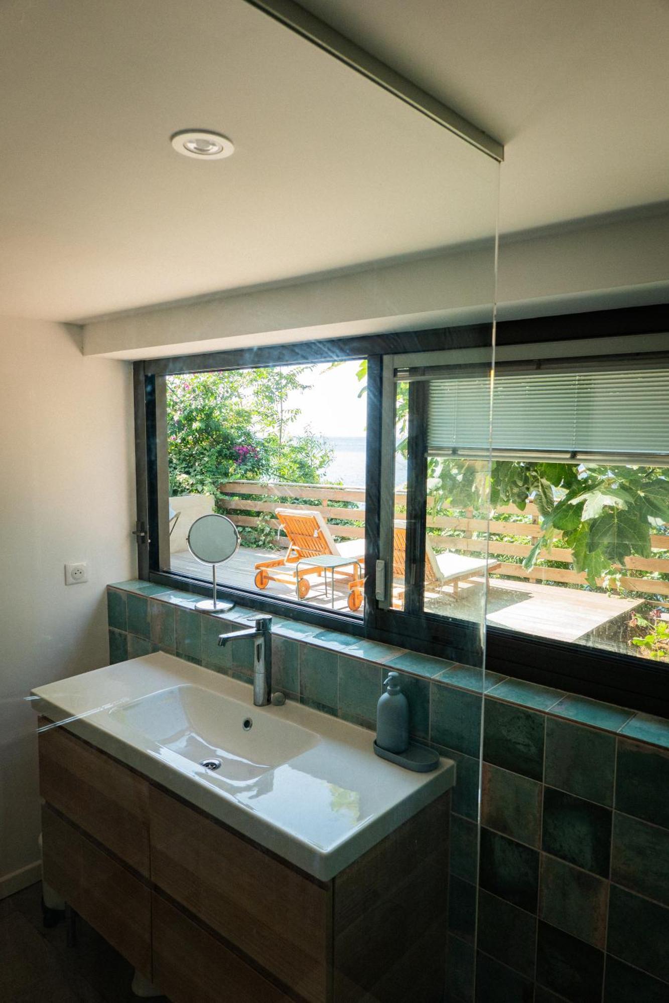 Cabanon Moderne, Les Pieds Dans L'Eau, 2 Chambres Le Pradet Exterior foto